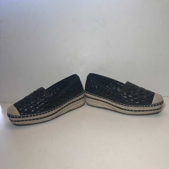 Karl Lagerfeld Quilted Patent Leather Espadrille Wedge Slip Ons Black 8 READ - Picture 4 of 9